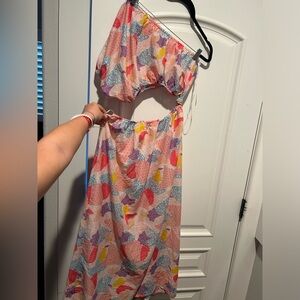 america and beyond dress,cut out on the stomach,size extra large,new with tags